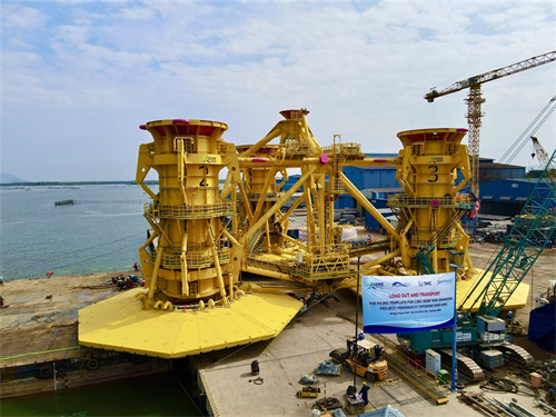 Provision of port service & seafastening Piling Template (total 2,100 tons) on Trung Nam S05 barge at Dong Xuyen Port