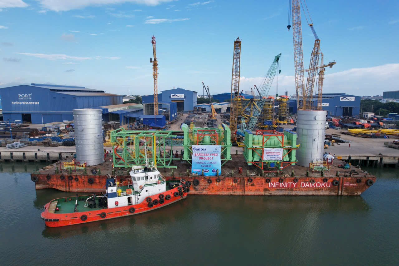 Cung cấp dịch vụ vận chuyển, bốc xếp và chằng buộc 18 kiện Thermal Oxidizer (tổng 480 tấn) phục vụ dự án Barossa tại Cảng Đông Xuyên 